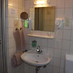 Hotel Stockumer Hof 3*