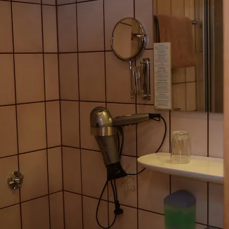 Hotel Stockumer Hof 3*