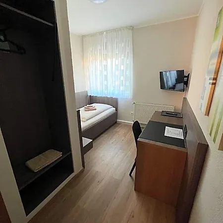 Hotel Stockumer Hof 3*