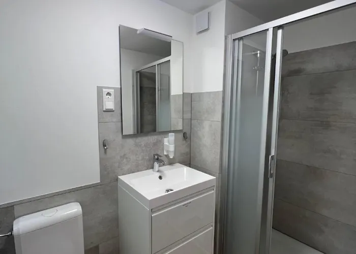 Hotel Stockumer Hof 3*